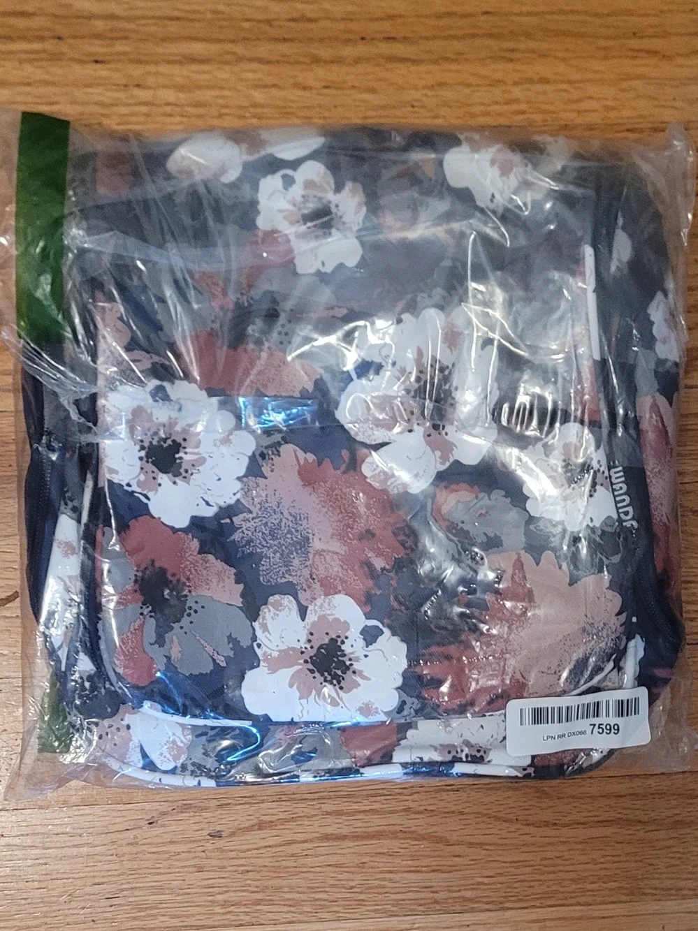 WANDF Hanging Floral Bag- New with Tags!!